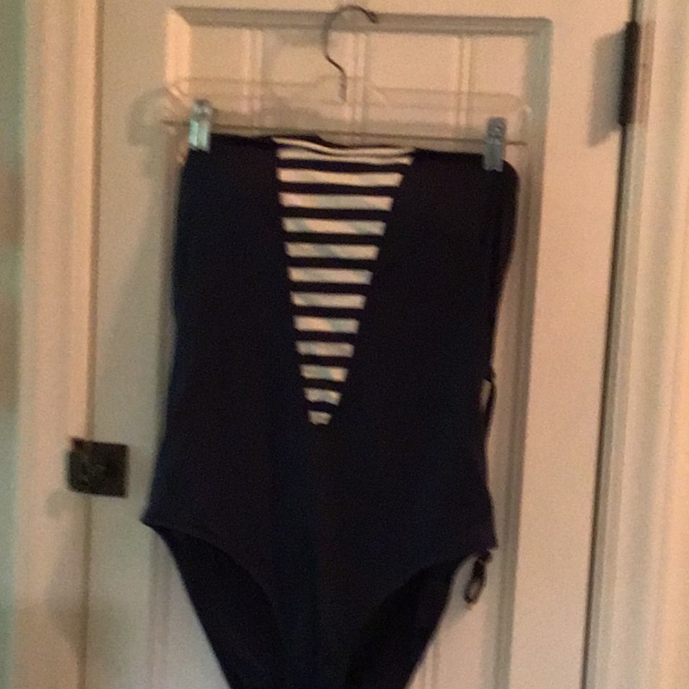 One piece swimsuit